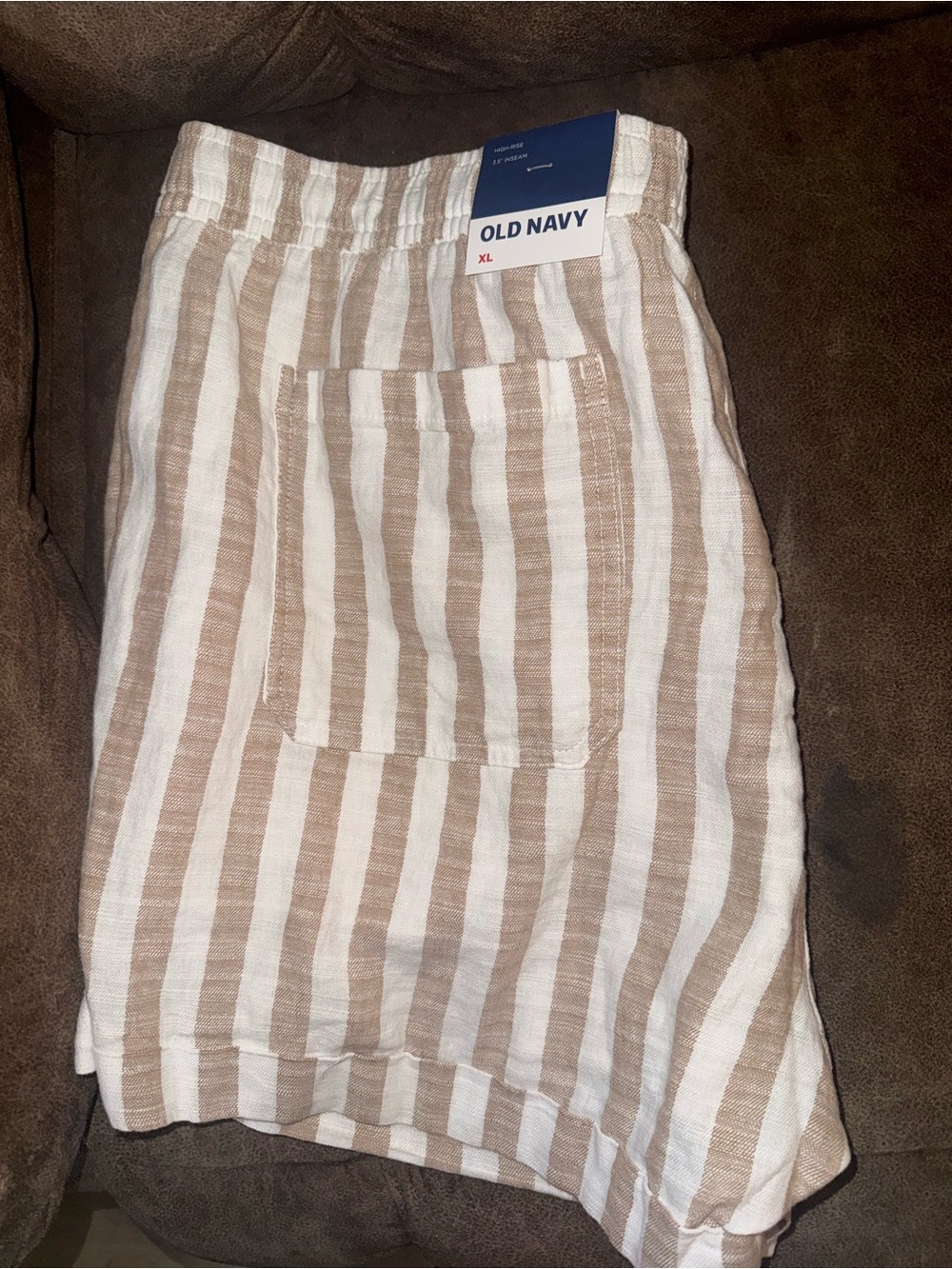 Old Navy Women’s Striped Shorts - Cream & Tan - Picture 4 of 4